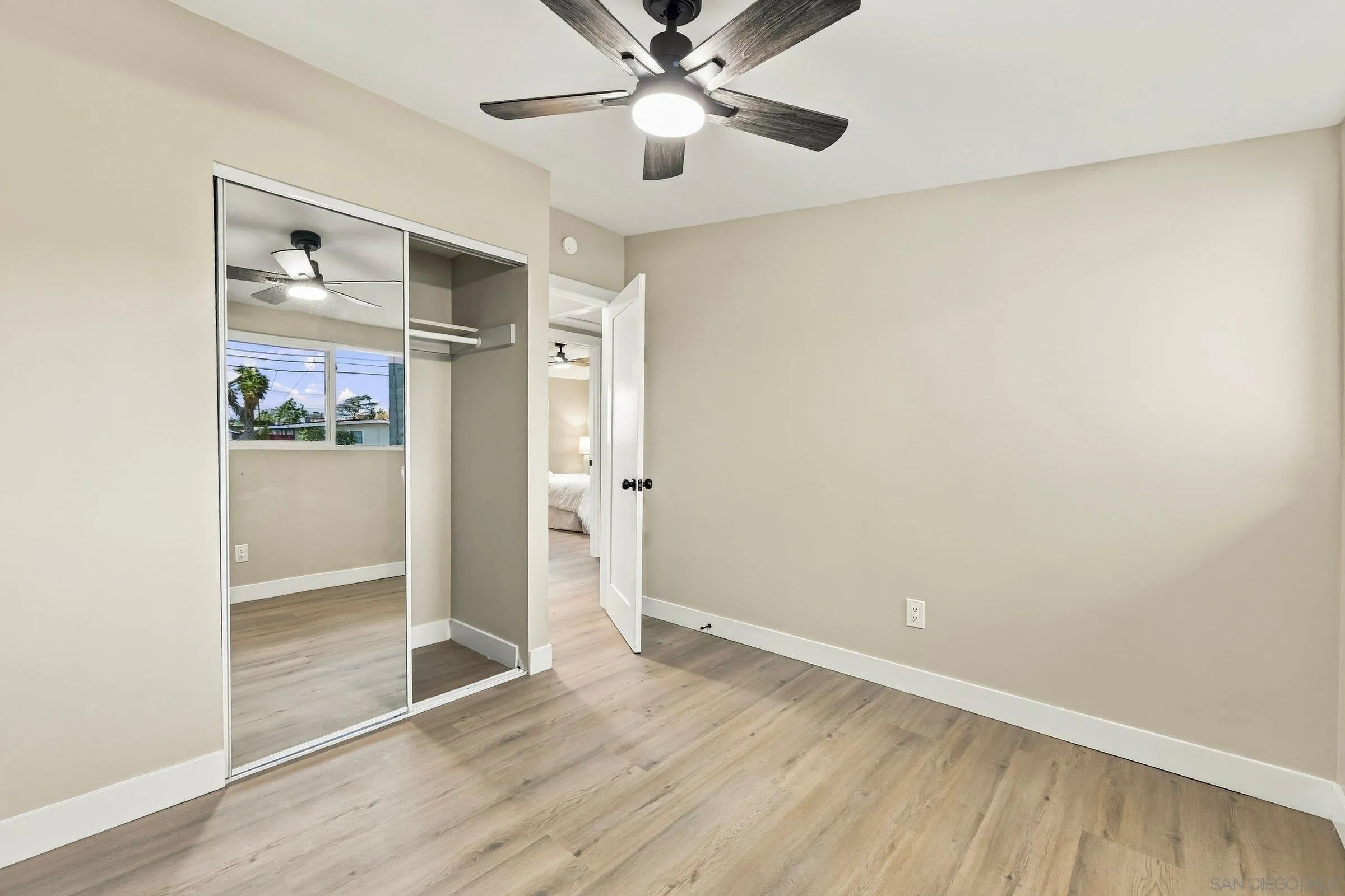 https://cdn.realtyfeed.com/cdn/127/260024509/fba6de2a5d82da608c51f54fca29d692.webp