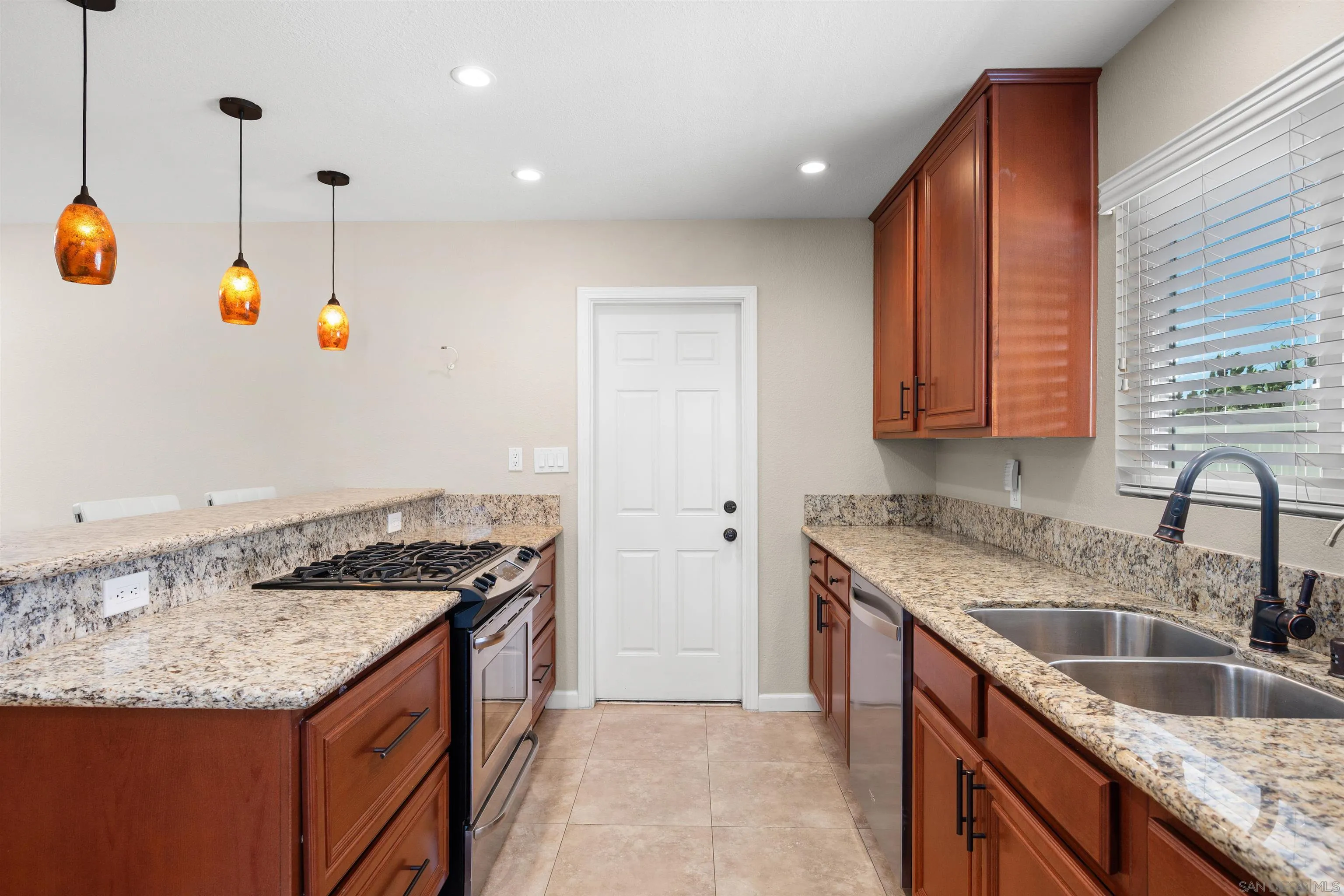 6811 Boxford Drive, San Diego, CA 92117, photo 19