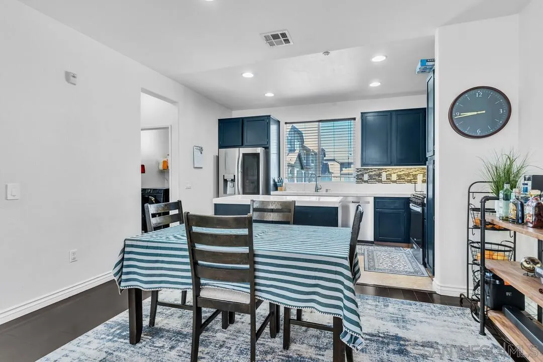 https://cdn.realtyfeed.com/cdn/127/260024514/010954d9b4c851761fea5960645327ee.webp