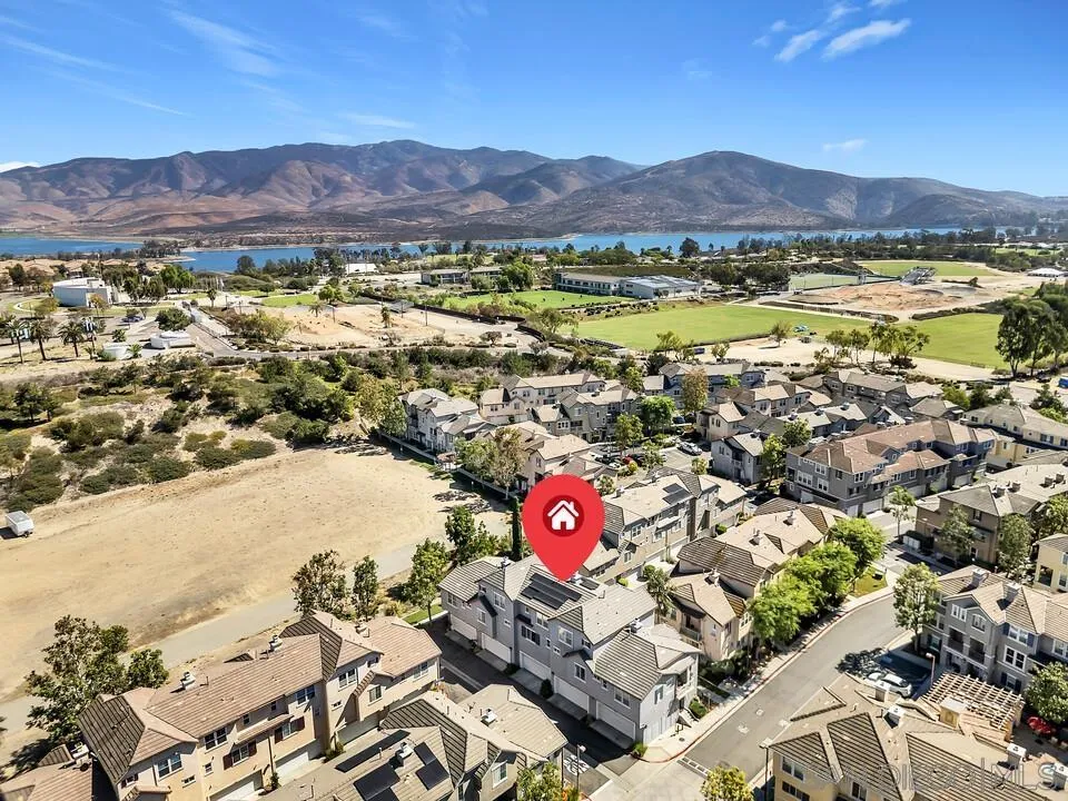 https://cdn.realtyfeed.com/cdn/127/260024514/1e5de91dc1ab9101d9dd8af596e0901b.webp