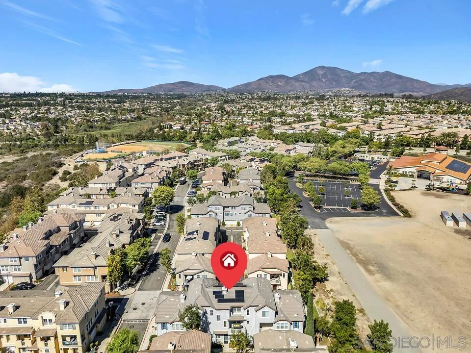 https://cdn.realtyfeed.com/cdn/127/260024514/3c17badf0aacc29b4678c72b44404b5e.webp