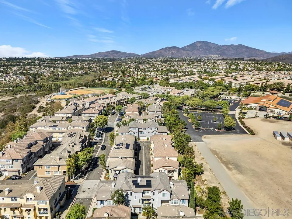 https://cdn.realtyfeed.com/cdn/127/260024514/4173d0270ff08511c094c9690ab82c83.webp
