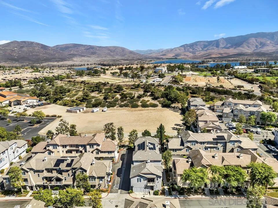 https://cdn.realtyfeed.com/cdn/127/260024514/70789766f1b26717c8bcd93231fb6cd7.webp