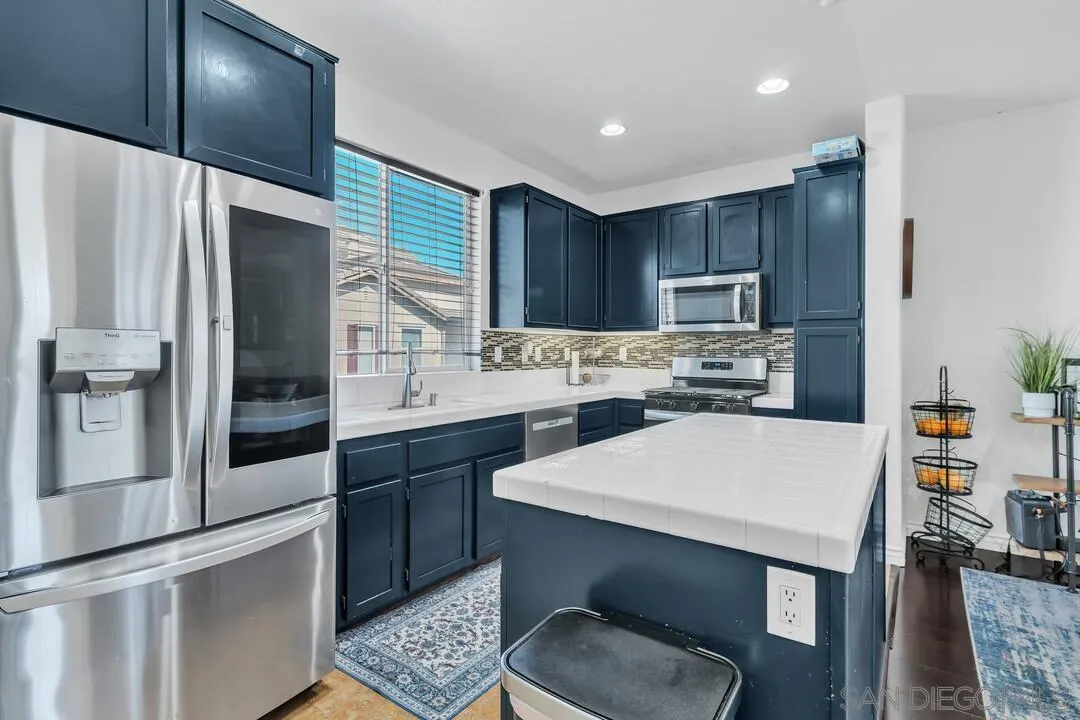 https://cdn.realtyfeed.com/cdn/127/260024514/b6d4240a6e6bf3a2df388fb5f2f51139.webp