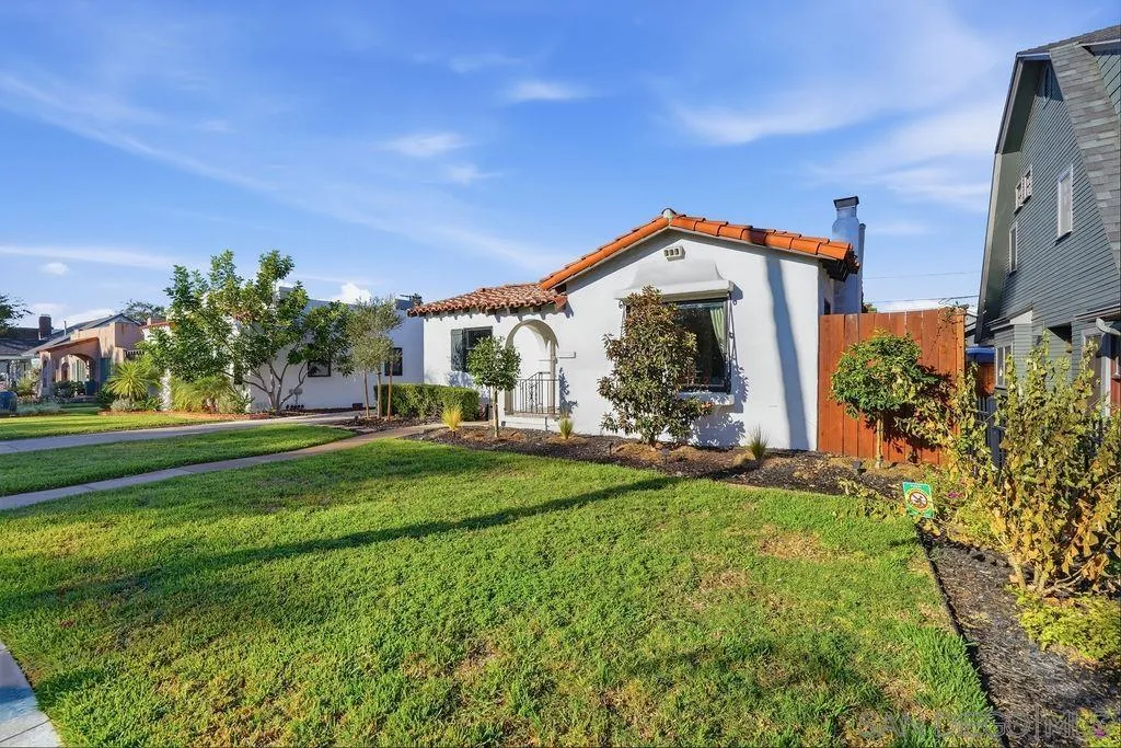 https://cdn.realtyfeed.com/cdn/127/260024515/341f62c488d84d8bd9ba9f147760b3b0.webp