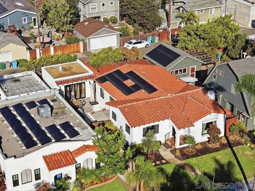 https://cdn.realtyfeed.com/cdn/127/260024515/921c7eb1532016654d70a52609937e98.webp