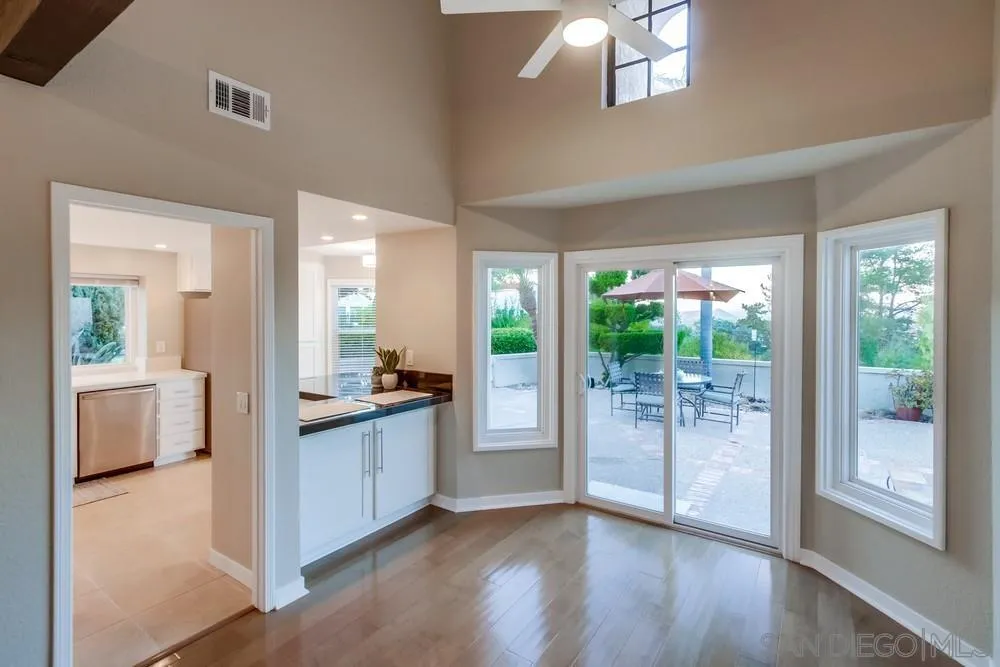 https://cdn.realtyfeed.com/cdn/127/260024521/0fe8192151c78b475ab7ce883fd9c45b.webp