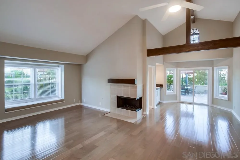 https://cdn.realtyfeed.com/cdn/127/260024521/143e8df5fe8bbbe73b8ed92984aabe04.webp