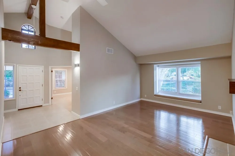 https://cdn.realtyfeed.com/cdn/127/260024521/19ef2a8bd6c8e4a2e17a260cec41fa68.webp