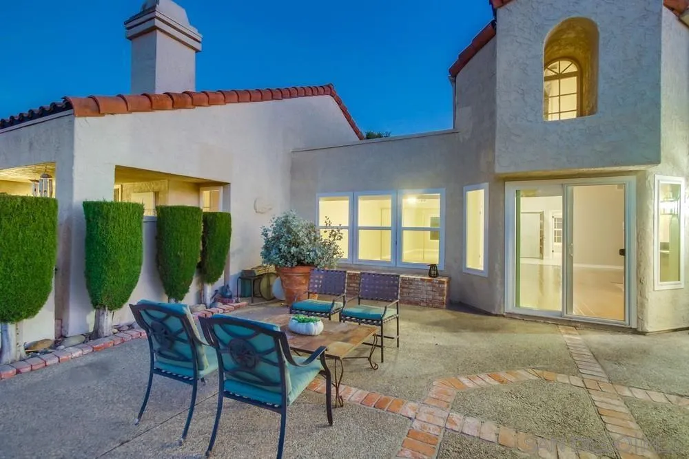 https://cdn.realtyfeed.com/cdn/127/260024521/339959f516e8d9f6b26233e5d1914d5a.webp