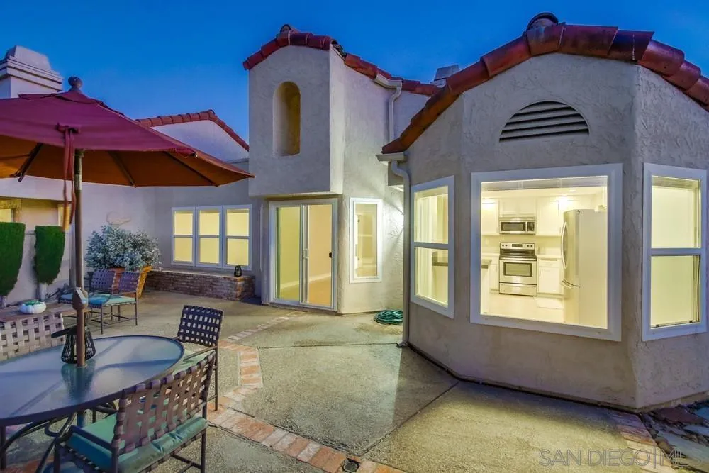 https://cdn.realtyfeed.com/cdn/127/260024521/36f98f3b51f6ff711c64dc039c59b2a5.webp