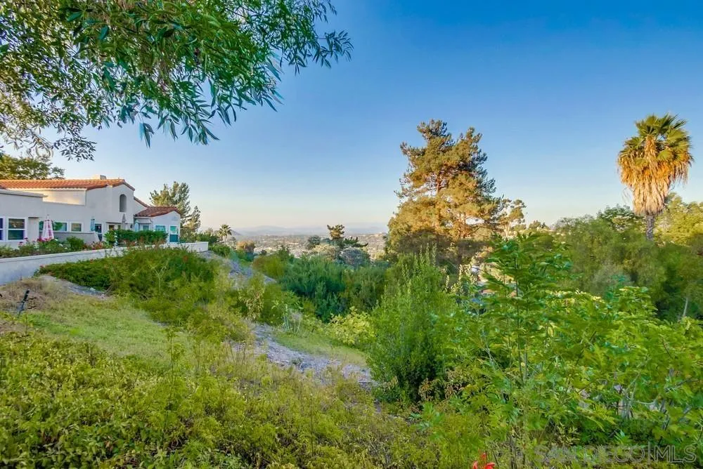 https://cdn.realtyfeed.com/cdn/127/260024521/742b6e287bca47d824993f112859536f.webp