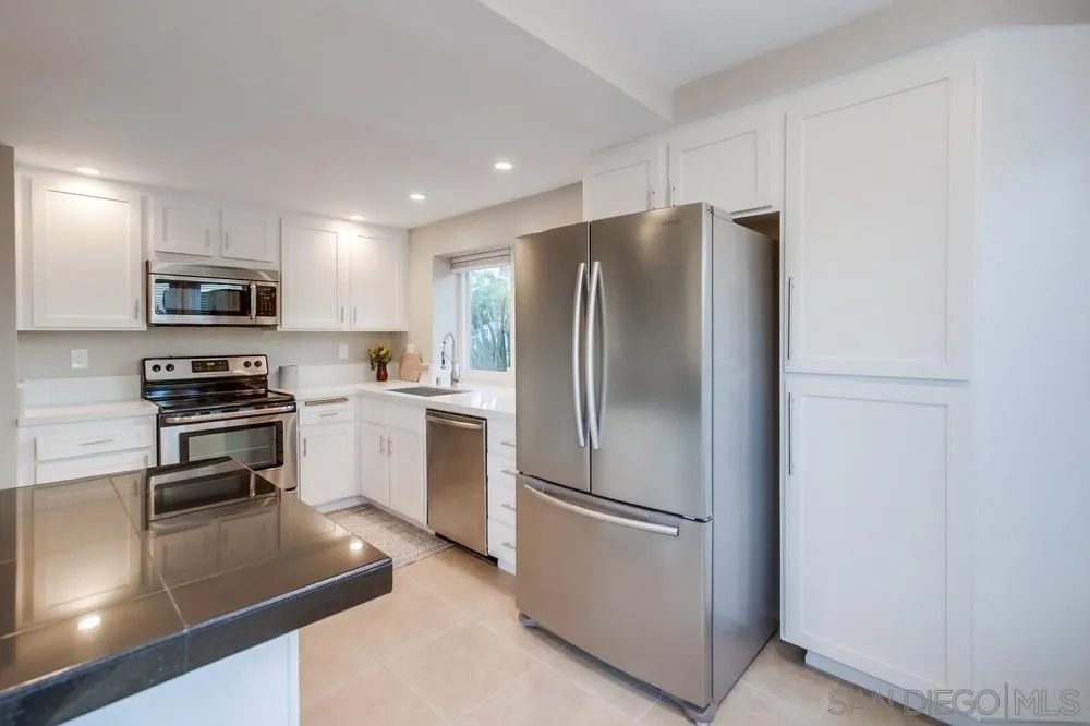https://cdn.realtyfeed.com/cdn/127/260024521/8897b520165e7fa5ec1e1080a1bce6db.webp