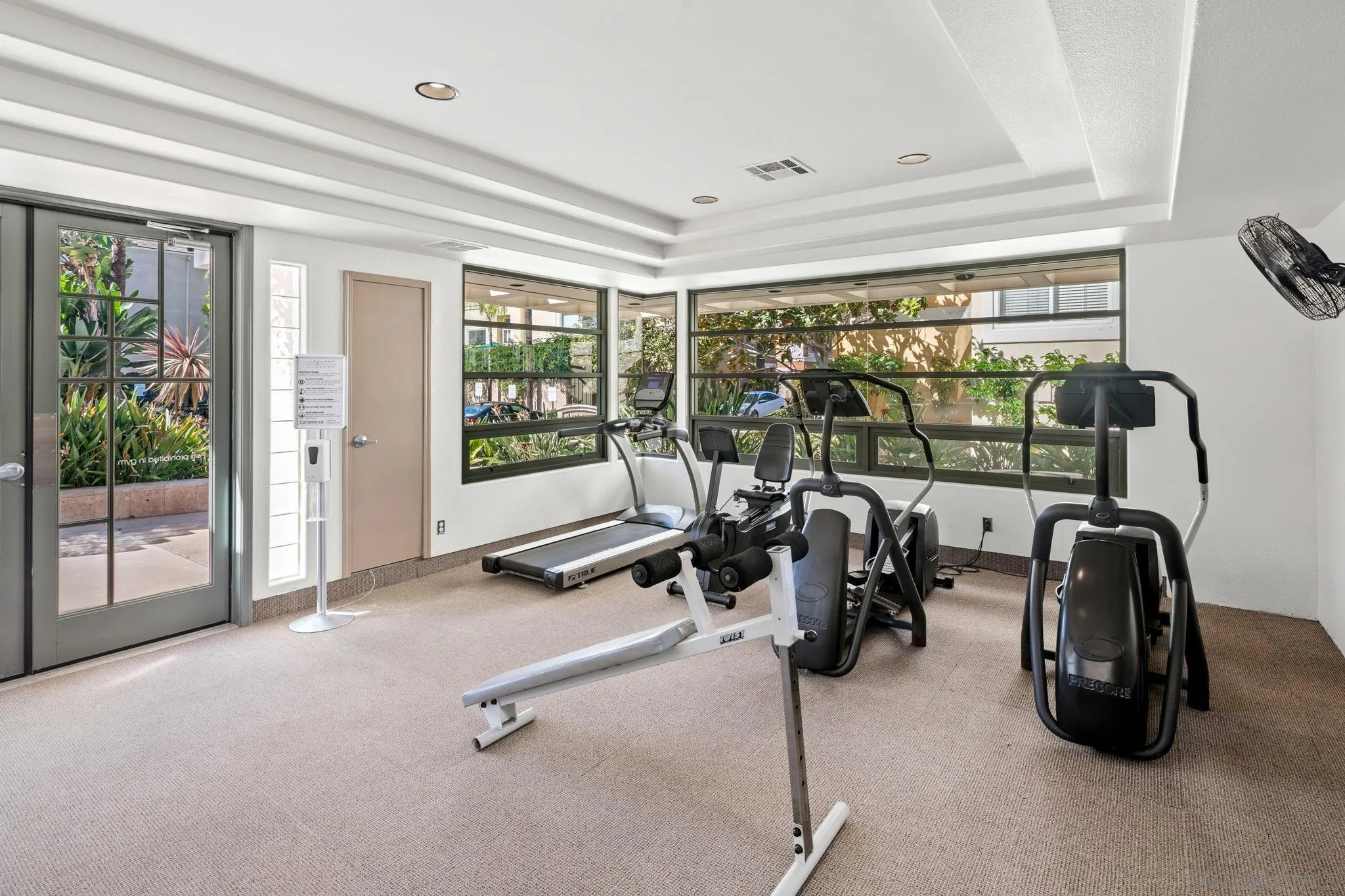 https://cdn.realtyfeed.com/cdn/127/260024526/1fdcee142c1cdae00a27238b7e74c32c.webp