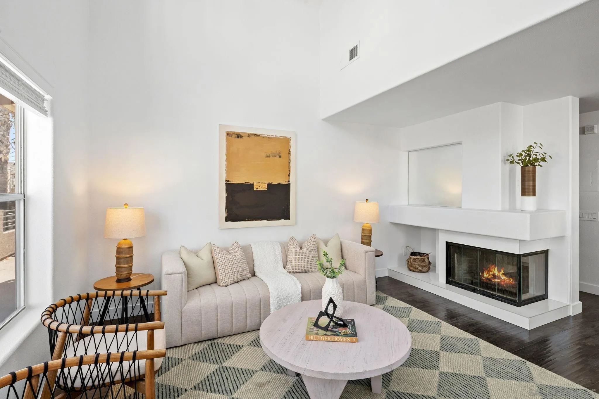 https://cdn.realtyfeed.com/cdn/127/260024526/32db35629994a677a3ffcdc4d9a74614.webp