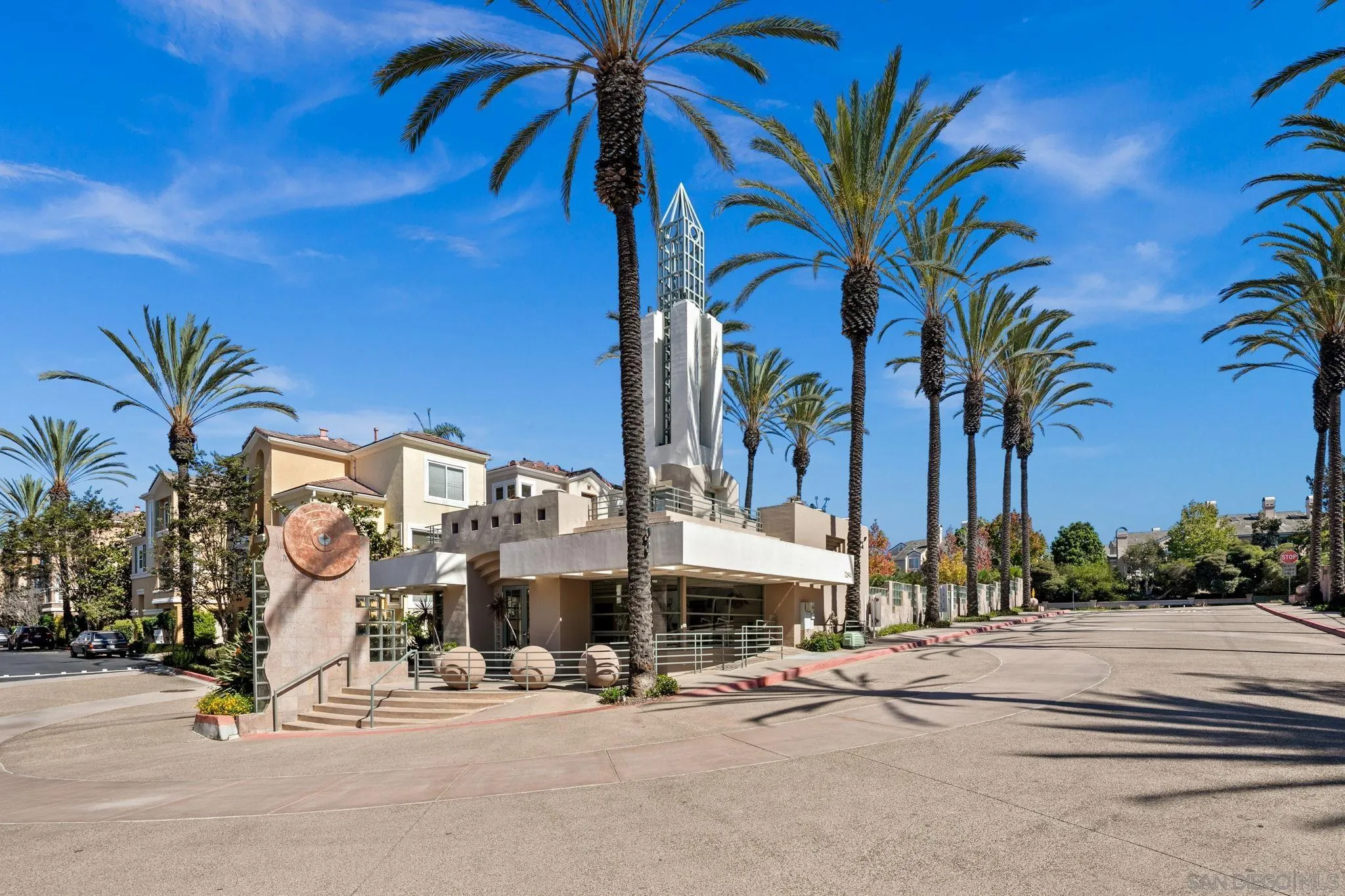 https://cdn.realtyfeed.com/cdn/127/260024526/83fc2fcf6f55db62bf424fe354908b41.webp