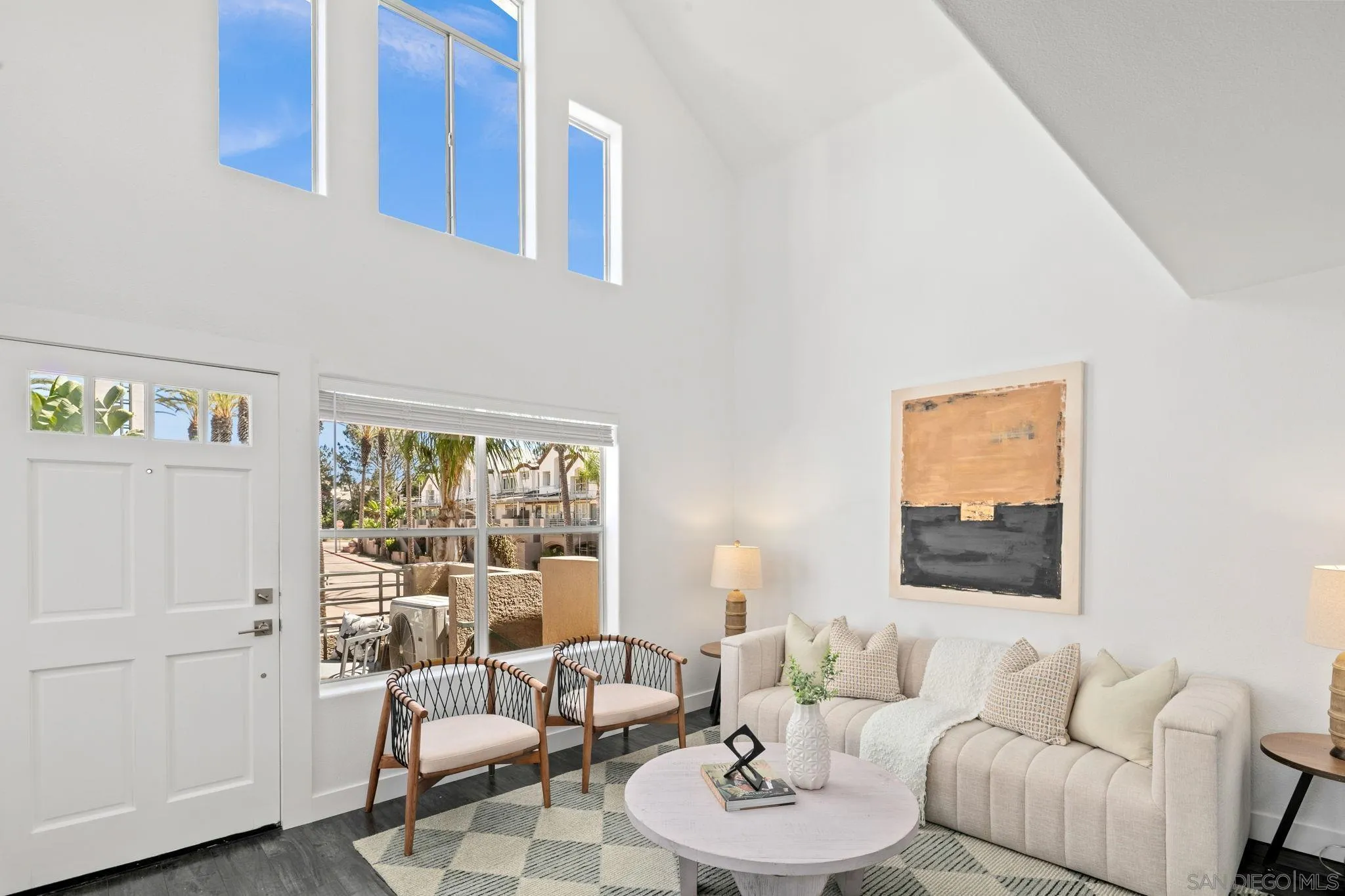 https://cdn.realtyfeed.com/cdn/127/260024526/9af4dfe14249591fbafa79b053aad86d.webp
