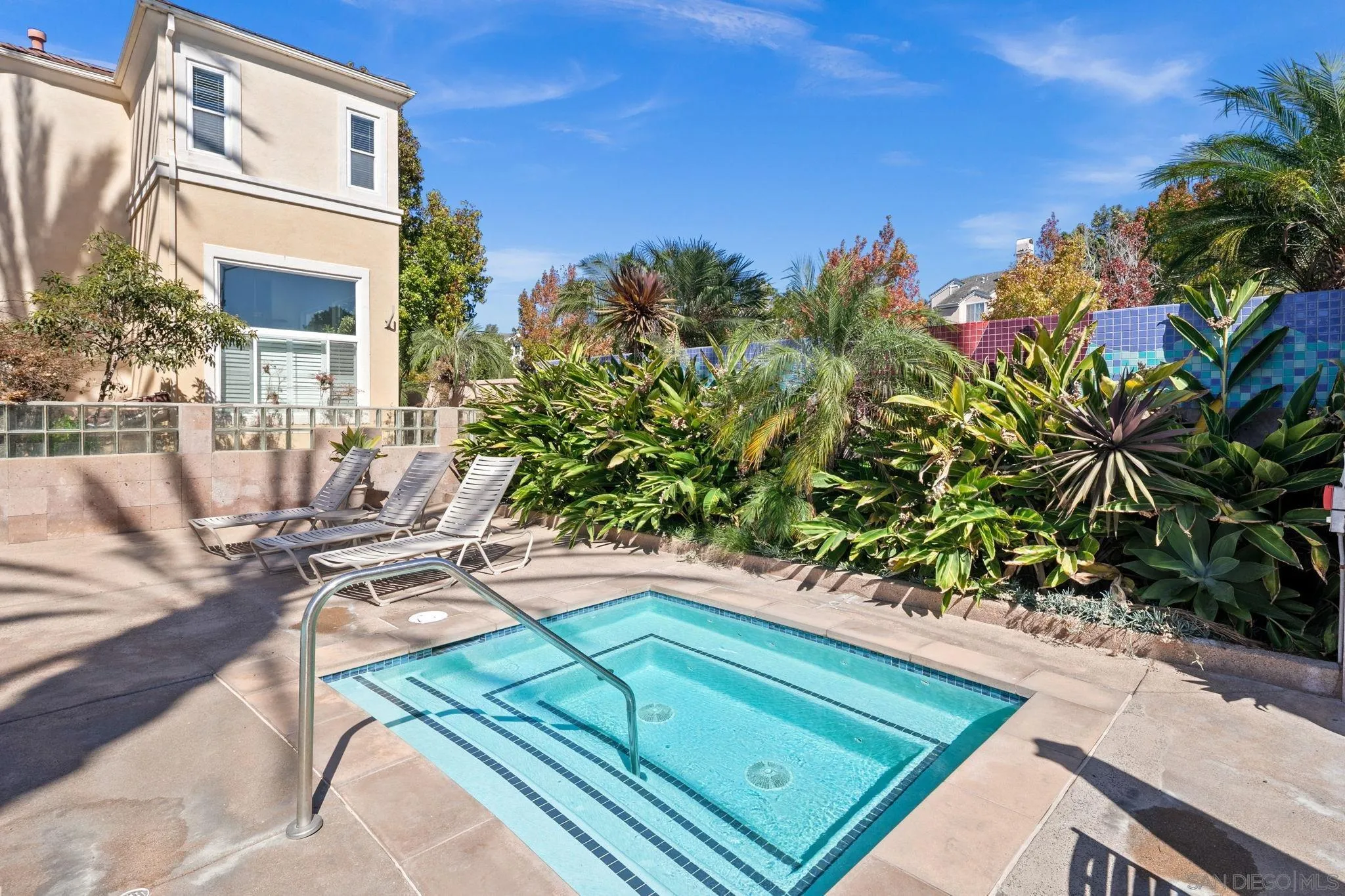 https://cdn.realtyfeed.com/cdn/127/260024526/c563cdd40231f2fd78c02a535ed23d91.webp