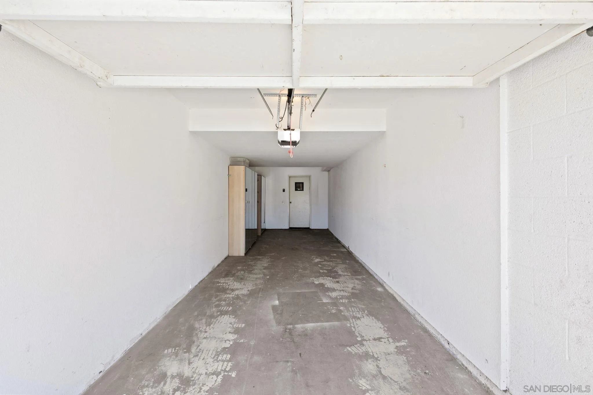 https://cdn.realtyfeed.com/cdn/127/260024526/d123c6579704d7d431b0232adbff8015.webp