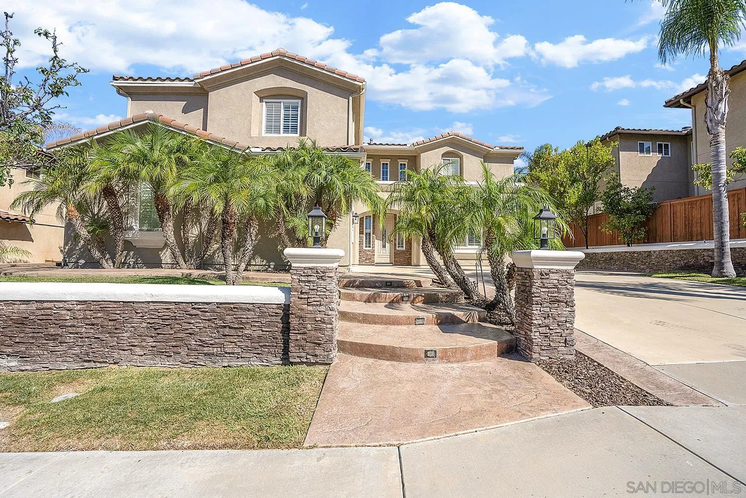 2555 Crooked Trail Rd, Chula Vista, CA 91914 - Photo 5 of 71, Chula Vista, CA