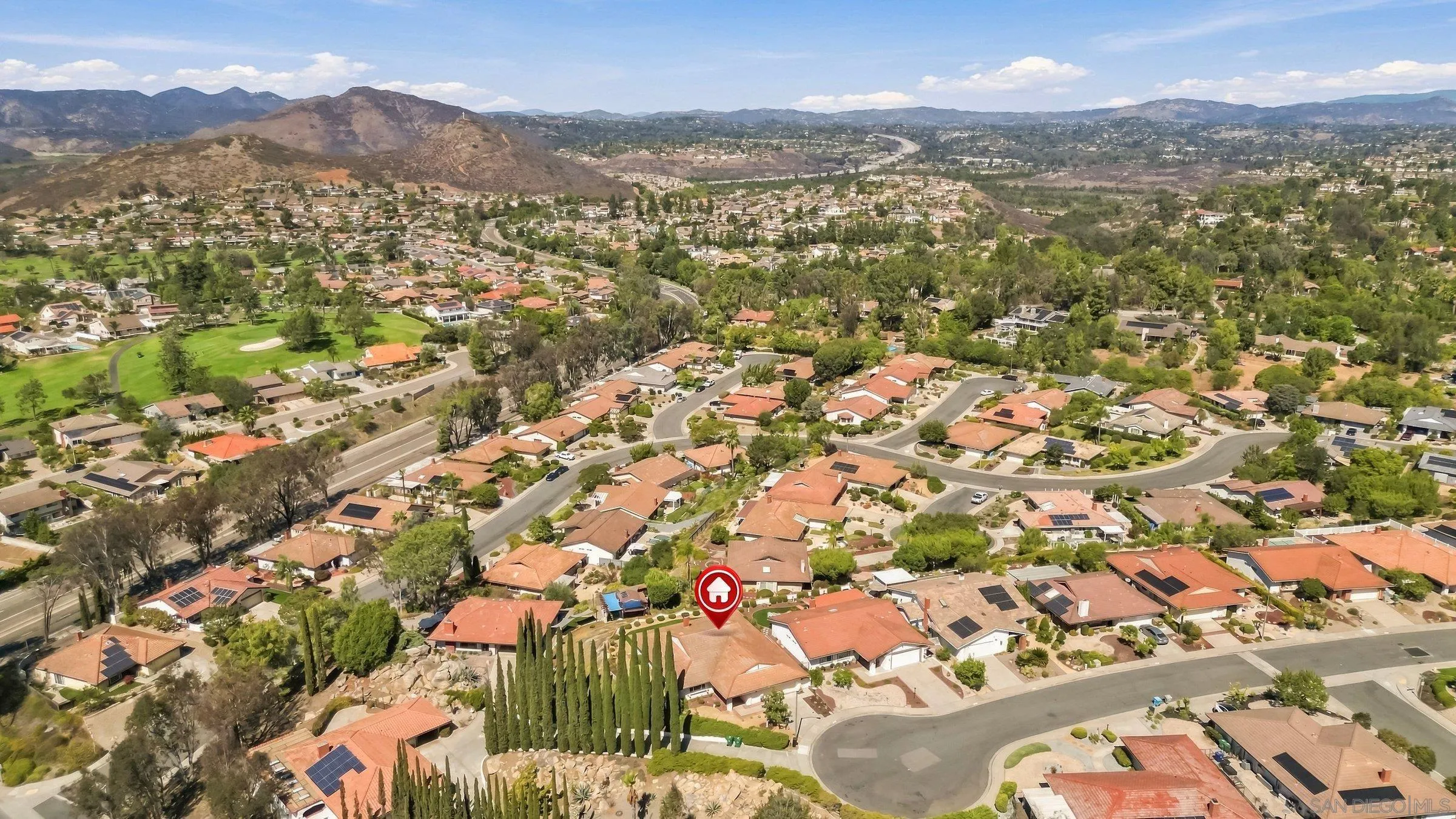https://cdn.realtyfeed.com/cdn/127/260024530/1353d2e4de6638e84f668323c74b780b.webp