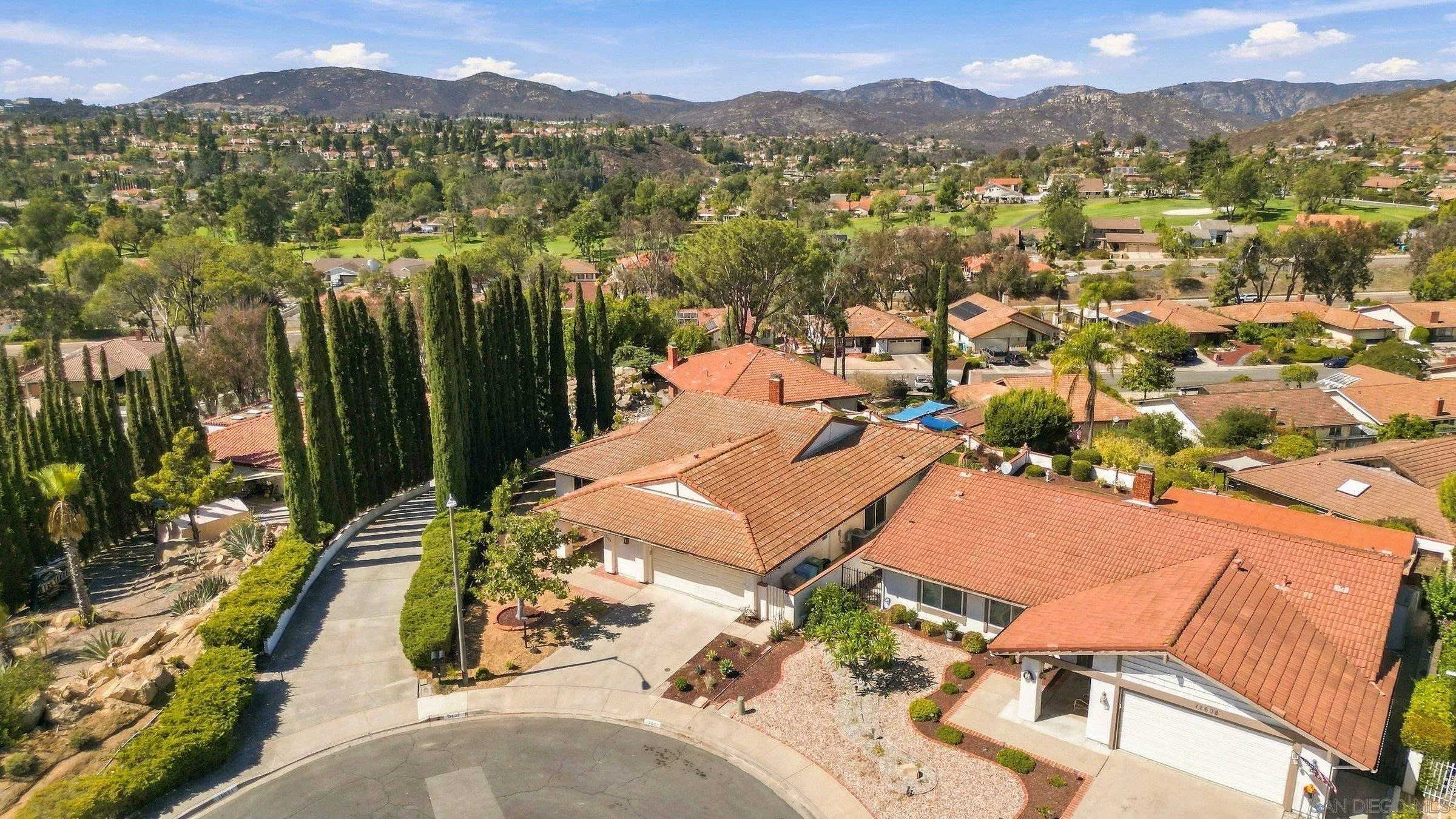 https://cdn.realtyfeed.com/cdn/127/260024530/90582f5c134502eebf9e347ce1462fdf.webp