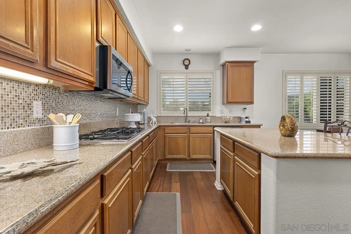 https://cdn.realtyfeed.com/cdn/127/260024533/3f964a99df0ddba38b0c2fe67479502c.webp