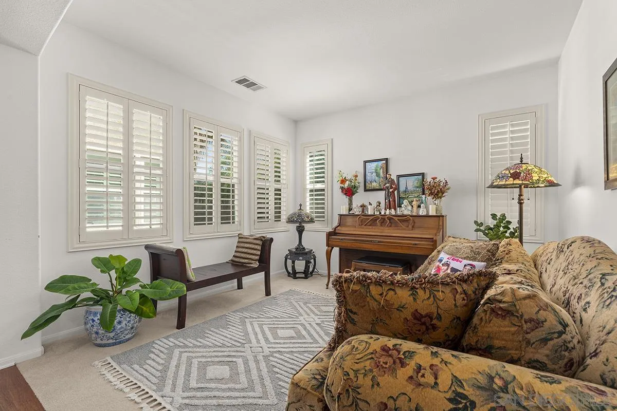 https://cdn.realtyfeed.com/cdn/127/260024533/75961f291ab3ce06e8b7bee10f4f9da9.webp