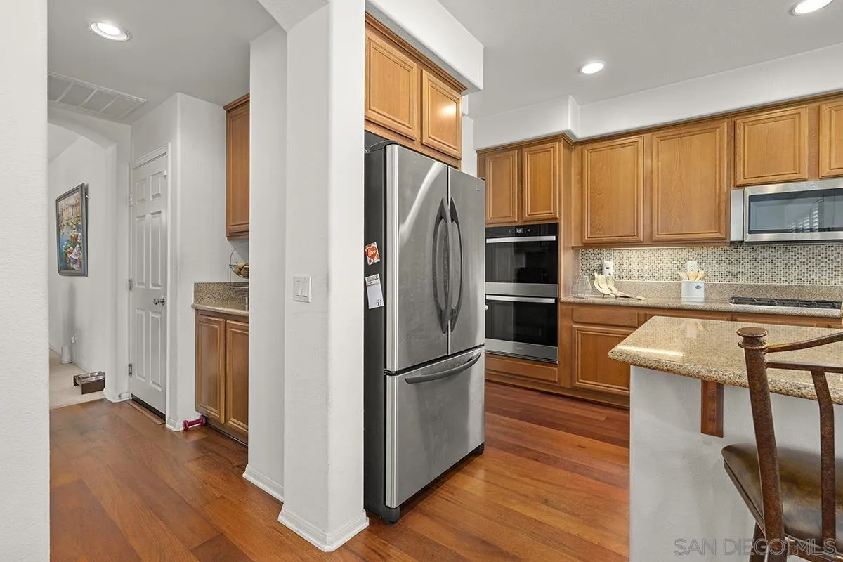 https://cdn.realtyfeed.com/cdn/127/260024533/b6ad6fc0d96d21354c2aedd6d909c8f4.webp