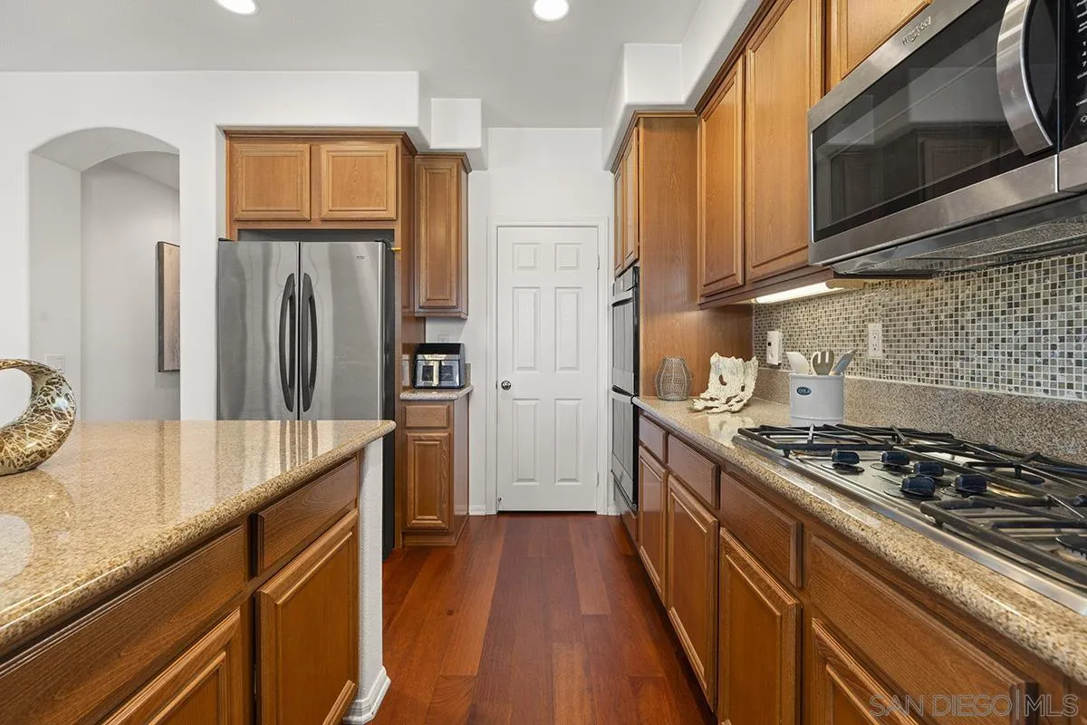https://cdn.realtyfeed.com/cdn/127/260024533/d312c5d7d81b294c9bee531e1aee8027.webp