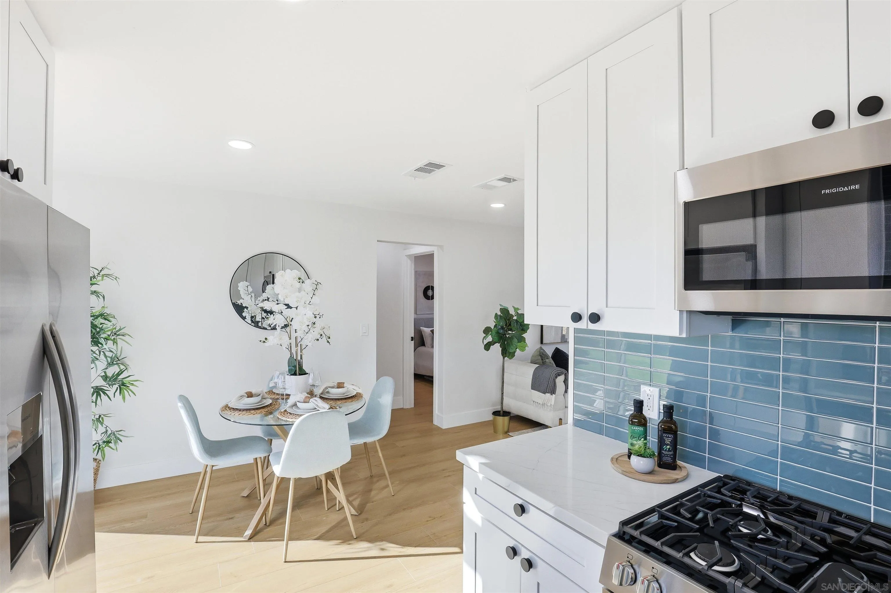 https://cdn.realtyfeed.com/cdn/127/260024535/26aeb942feb1af8da5f6565b8cc9bedb.webp