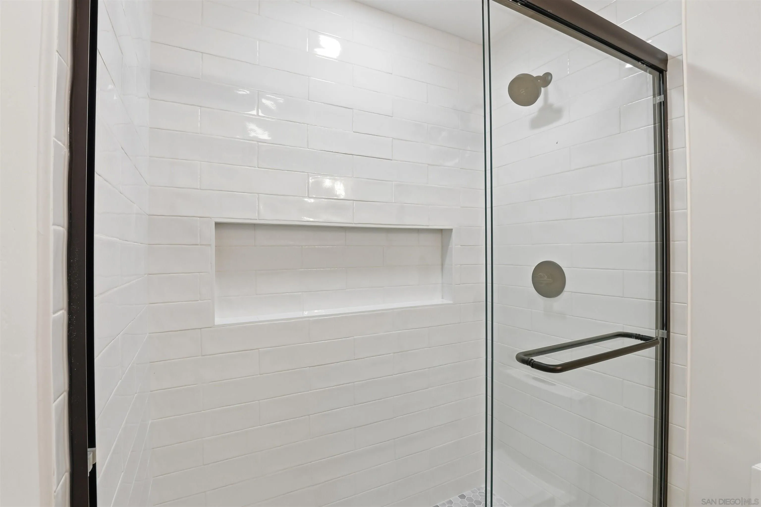 https://cdn.realtyfeed.com/cdn/127/260024535/b322a6f57294f476e966148fff4a89c8.webp