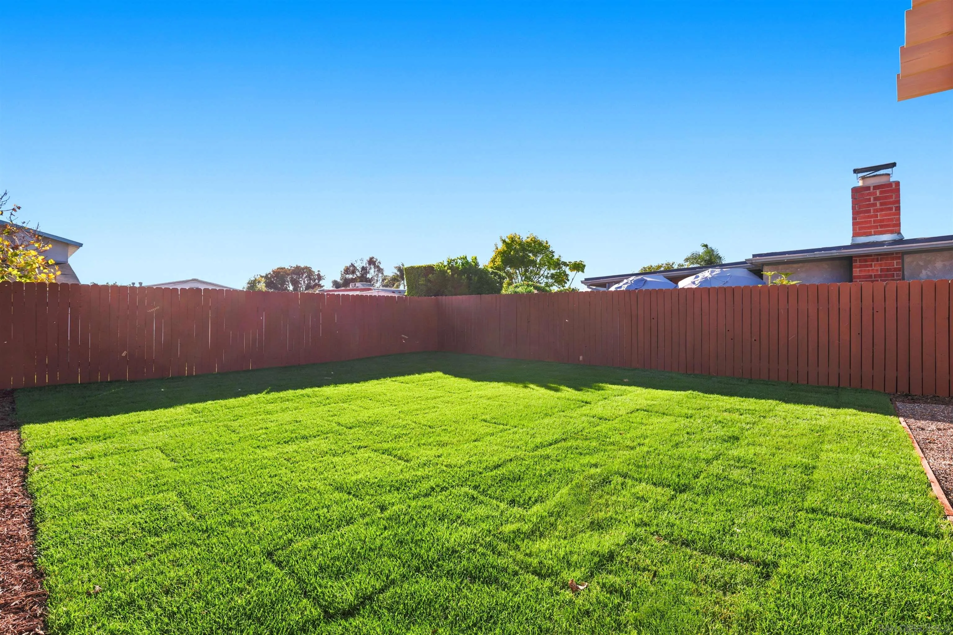 https://cdn.realtyfeed.com/cdn/127/260024535/fa7ff77c98863c5fcdb191d53e4bba58.webp