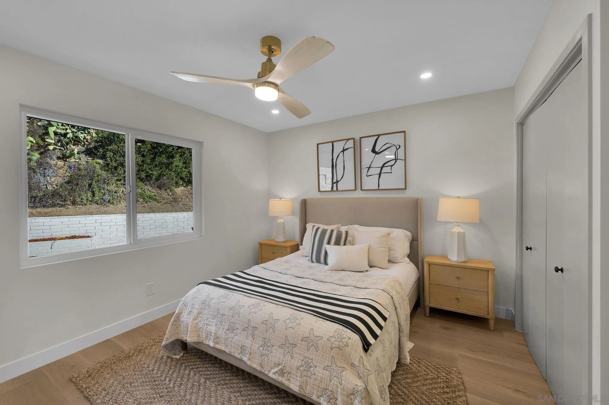 https://cdn.realtyfeed.com/cdn/127/260024540/f3f2cc6de32d71c1c7bfdba3f5f5df33.webp
