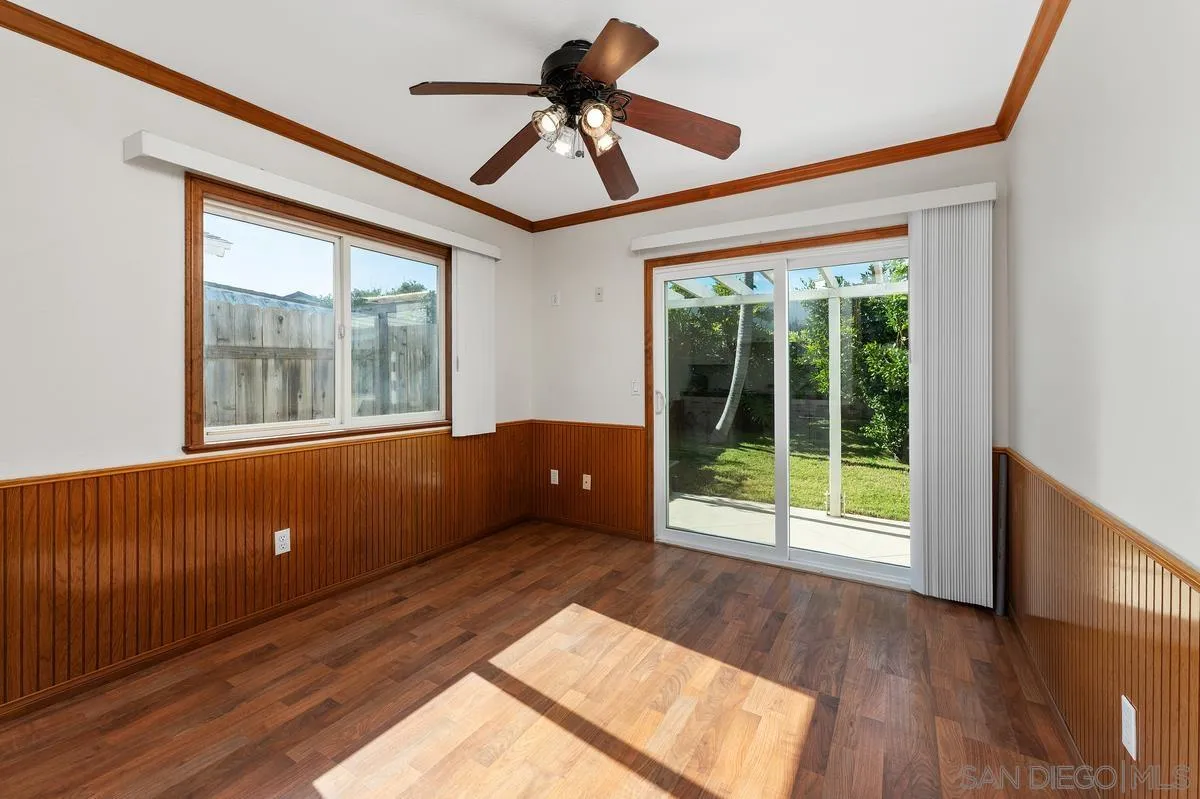 https://cdn.realtyfeed.com/cdn/127/260024547/30c5adadce15b9ea0cb381e41c8eab25.webp