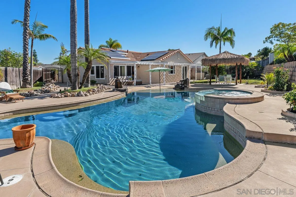https://cdn.realtyfeed.com/cdn/127/260024547/5755ef11374c106ad63179e77150b7e8.webp