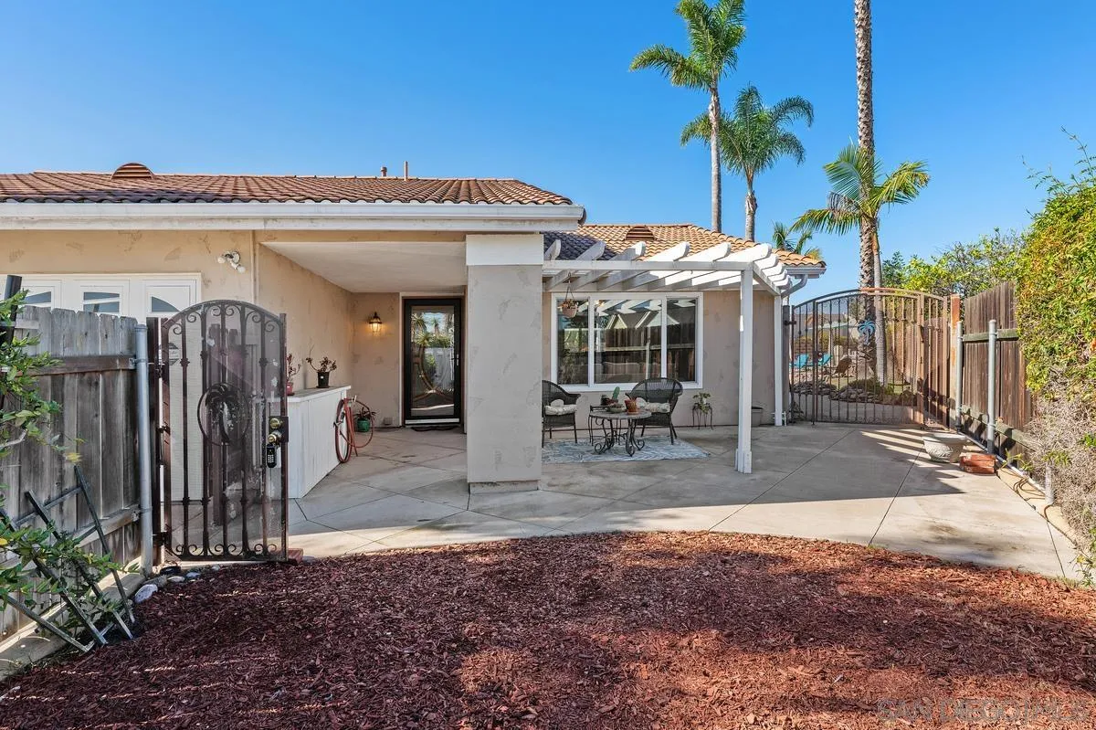 https://cdn.realtyfeed.com/cdn/127/260024547/85ace13a56d40b3270508b36bdef9644.webp