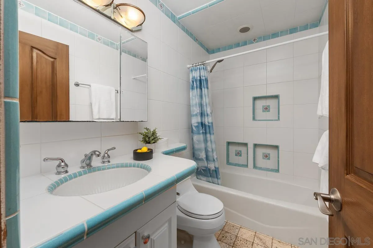 https://cdn.realtyfeed.com/cdn/127/260024547/a563cde7fbad675530c9ab94bac63f10.webp
