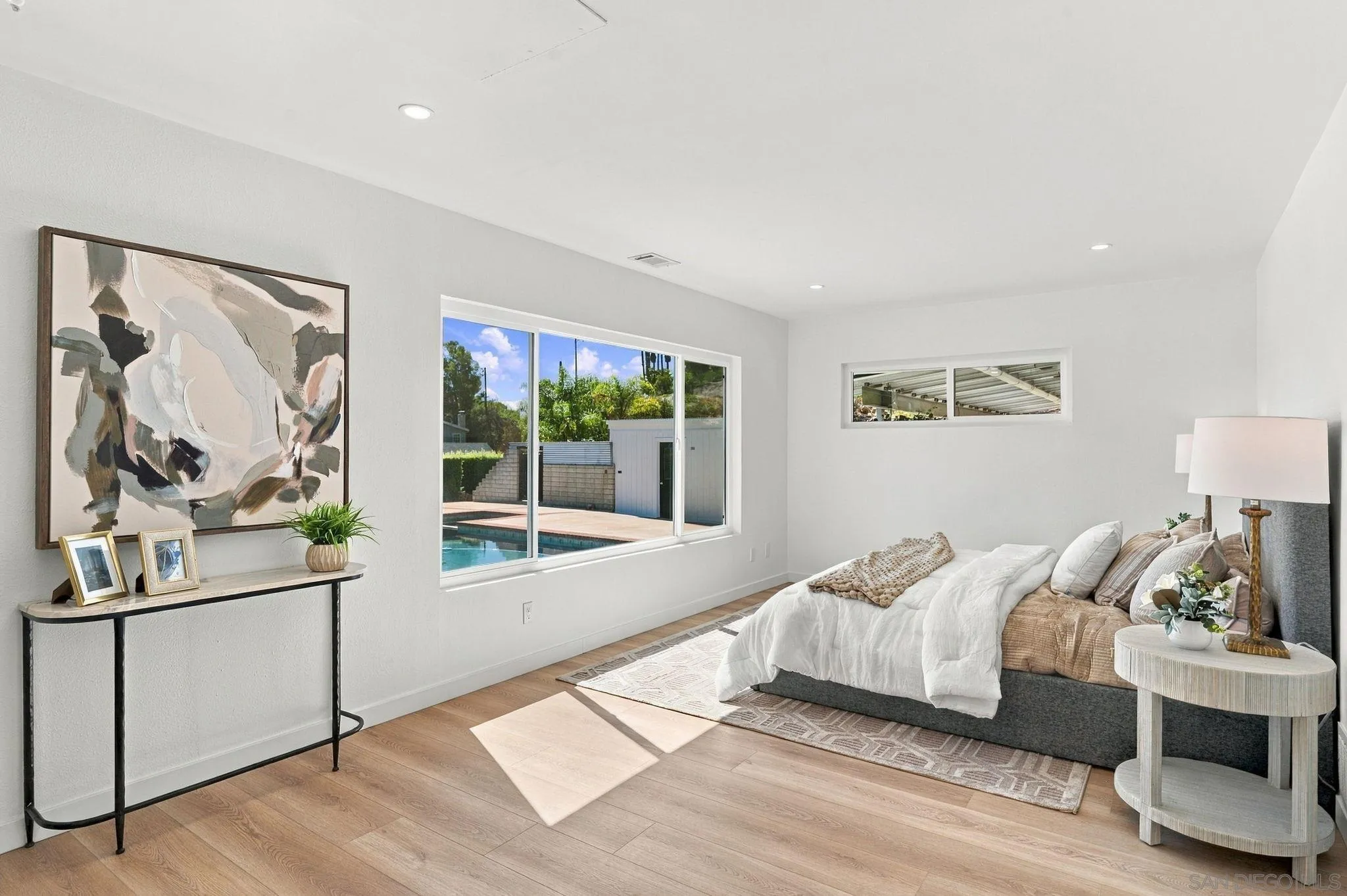 https://cdn.realtyfeed.com/cdn/127/260024561/b6d4d0c0cb18efe39c97bcf3f8a08fcc.webp
