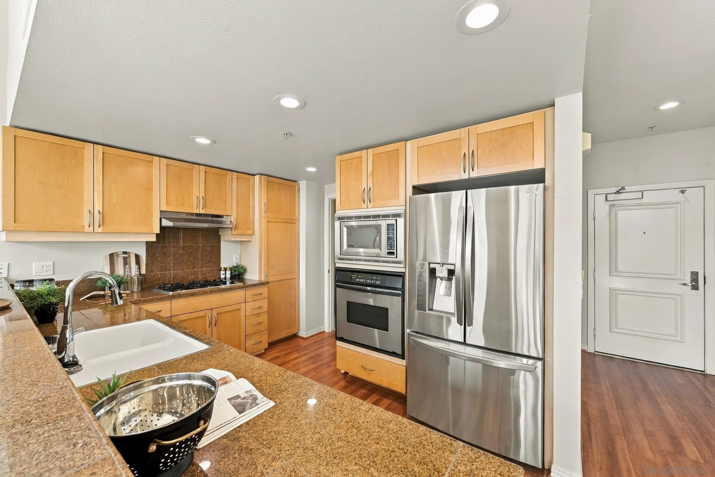 https://cdn.realtyfeed.com/cdn/127/260024566/d20a63d7df32eb49c054babde274bfae.webp