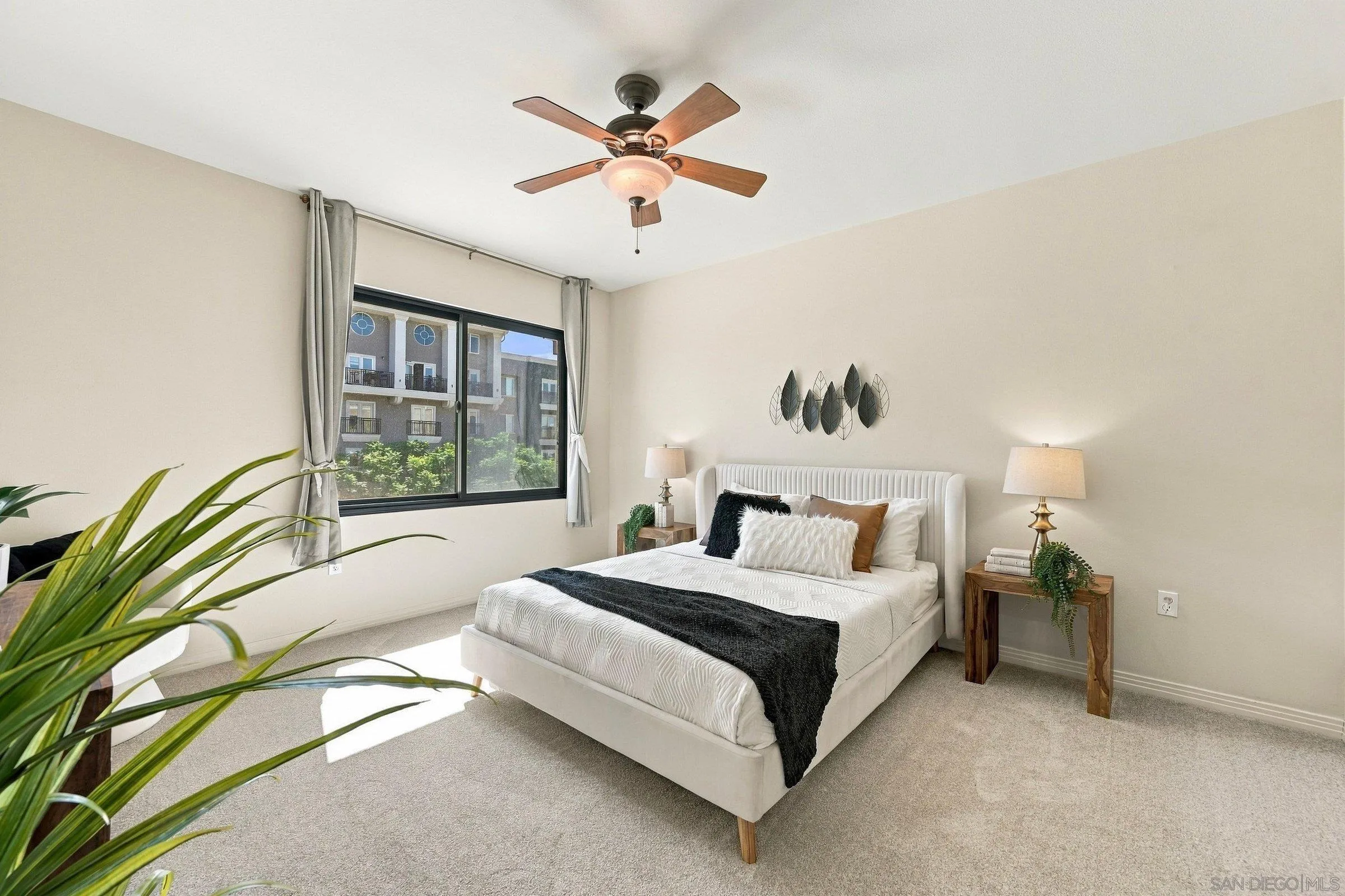 https://cdn.realtyfeed.com/cdn/127/260024566/ed8a125be78d508667c956016d761b44.webp