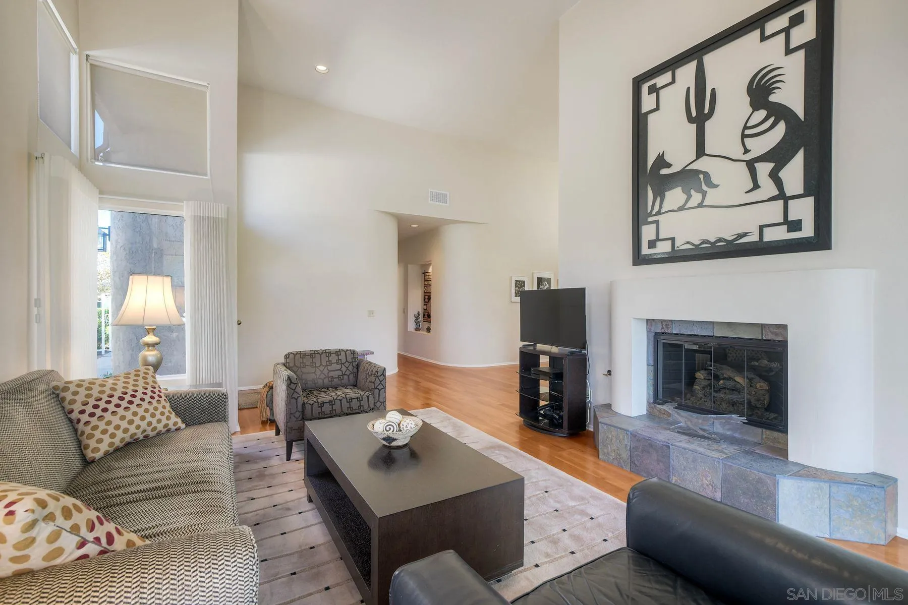 https://cdn.realtyfeed.com/cdn/127/260024569/3695fea09294dba5620ac8171873df33.webp