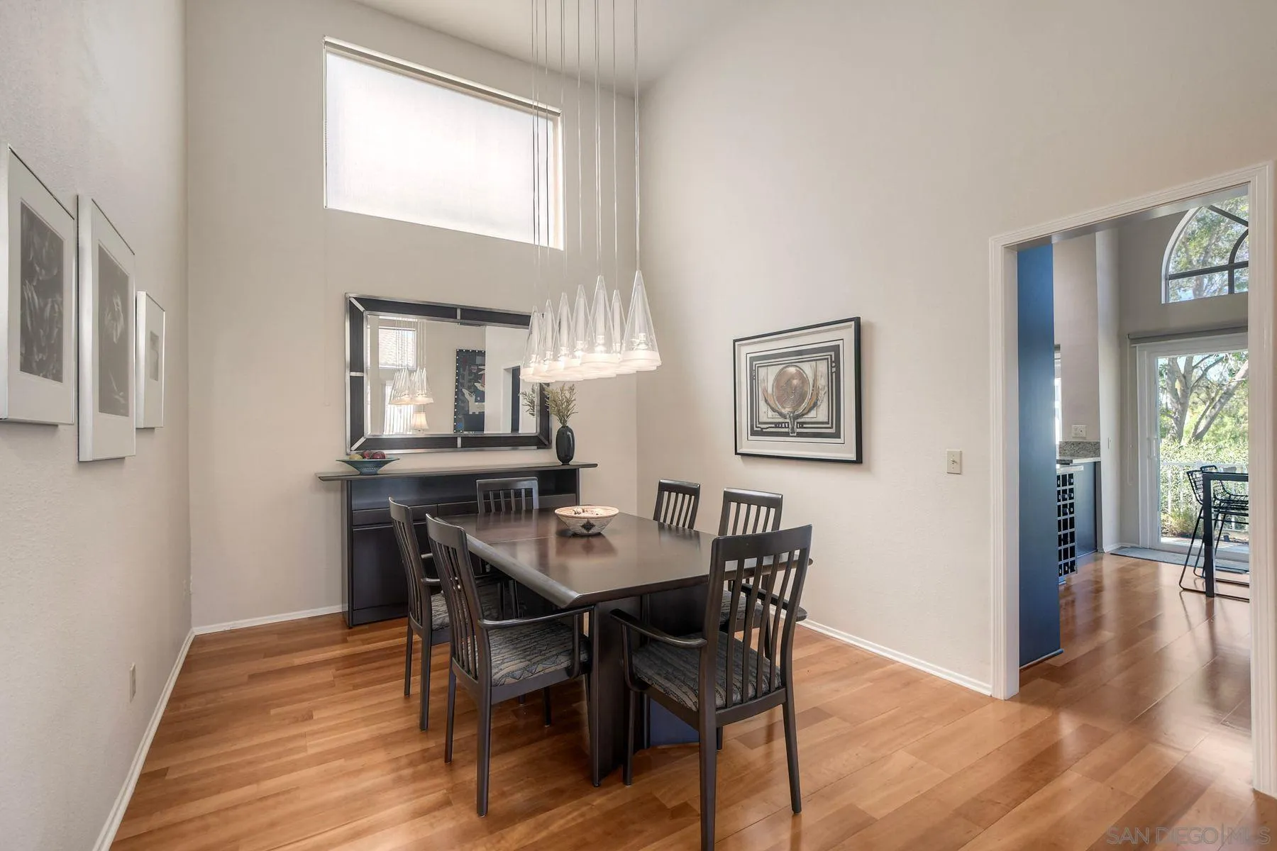 https://cdn.realtyfeed.com/cdn/127/260024569/da68f1e424f514874e3d7efc454c4906.webp