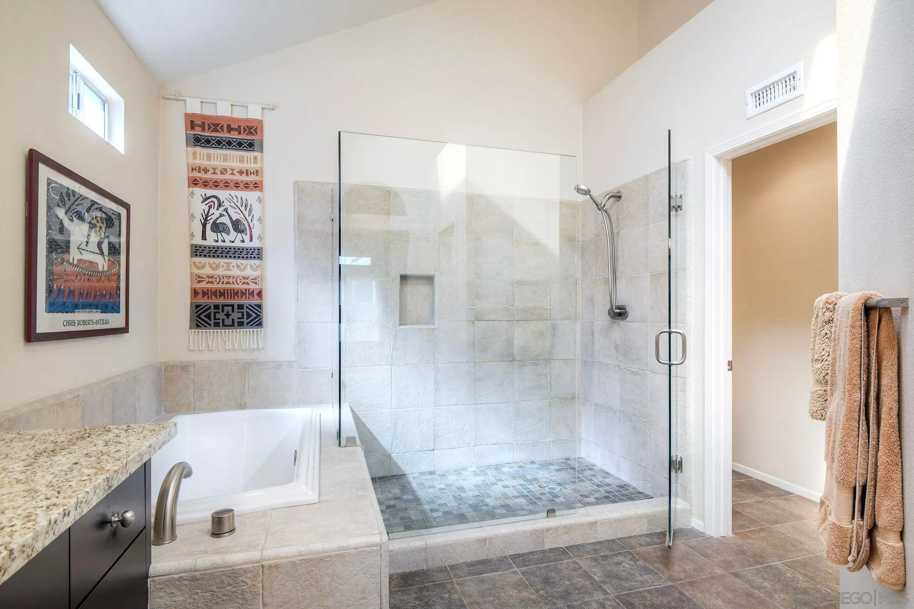 https://cdn.realtyfeed.com/cdn/127/260024569/f7b4a10922bb1e849846169943c8a953.webp