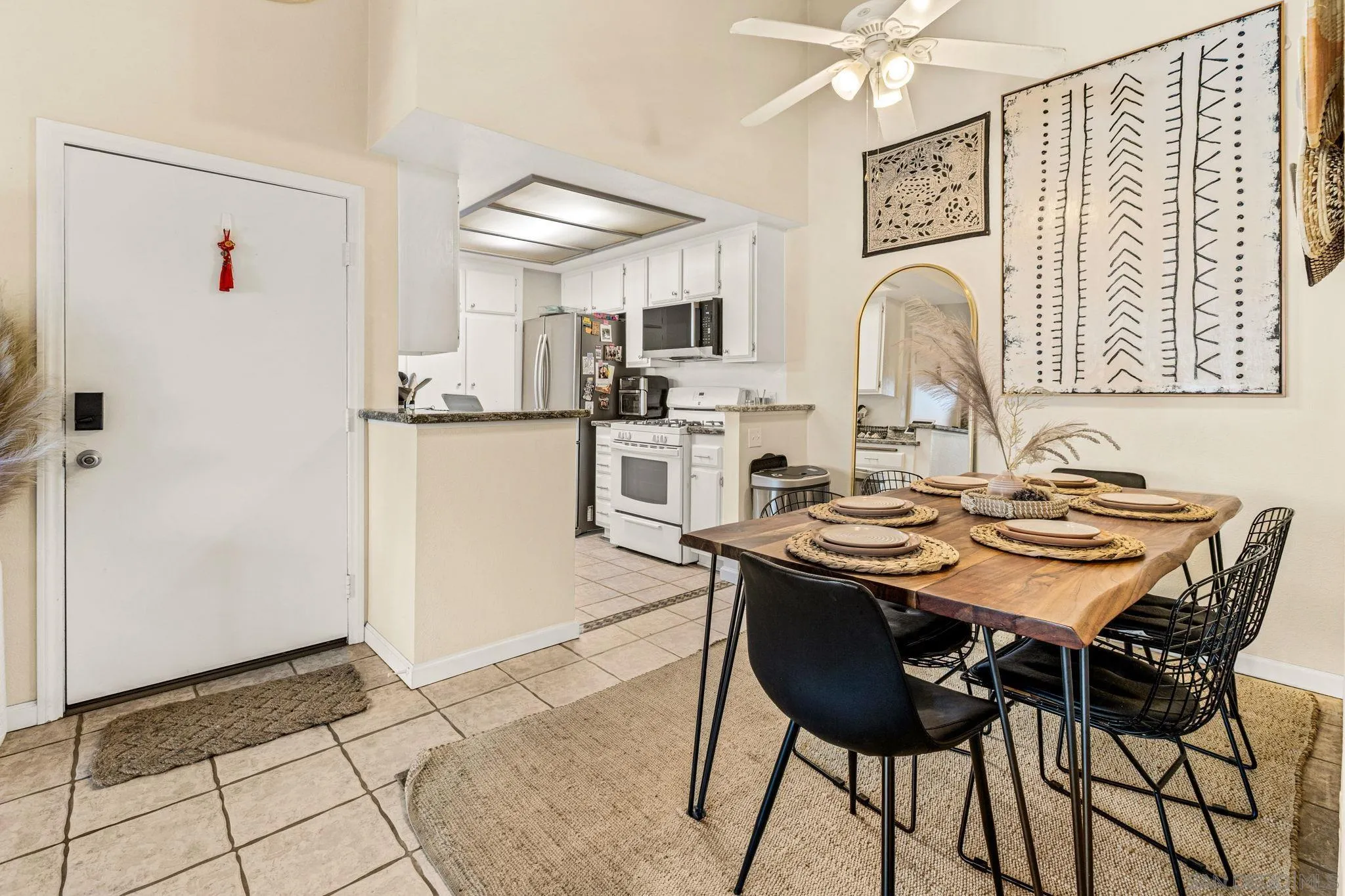 https://cdn.realtyfeed.com/cdn/127/260024575/2b98bd5c783444a547263247ac29883c.webp