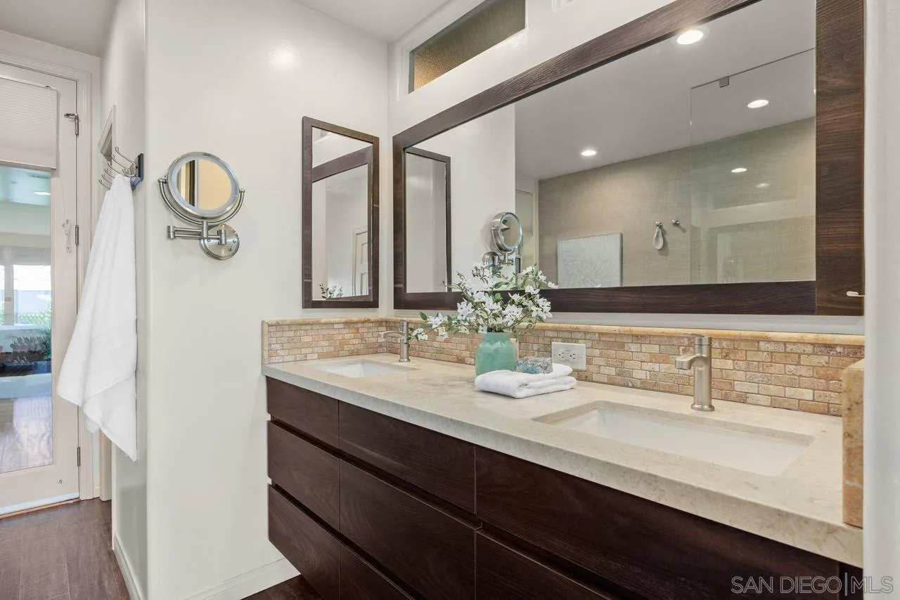 https://cdn.realtyfeed.com/cdn/127/260024576/0e86b5c959163393aa91a66841e0d32e.webp