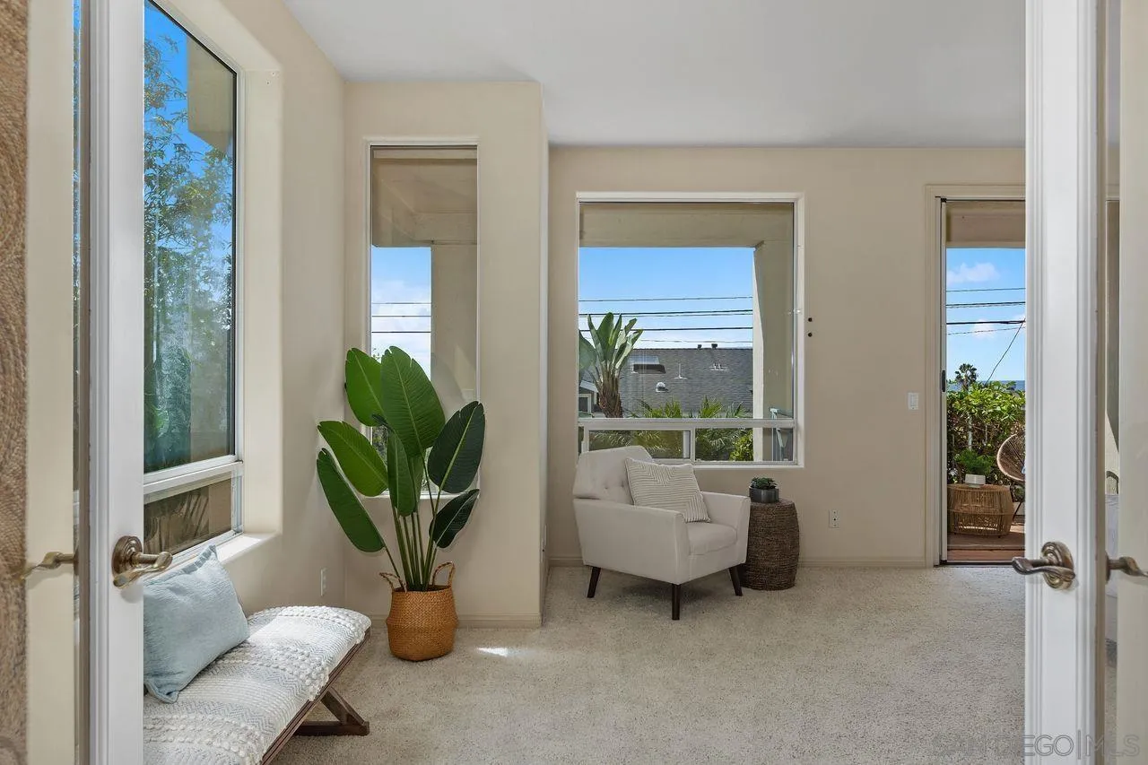 https://cdn.realtyfeed.com/cdn/127/260024576/49e641c2004b1c57d32d2ed264f358af.webp