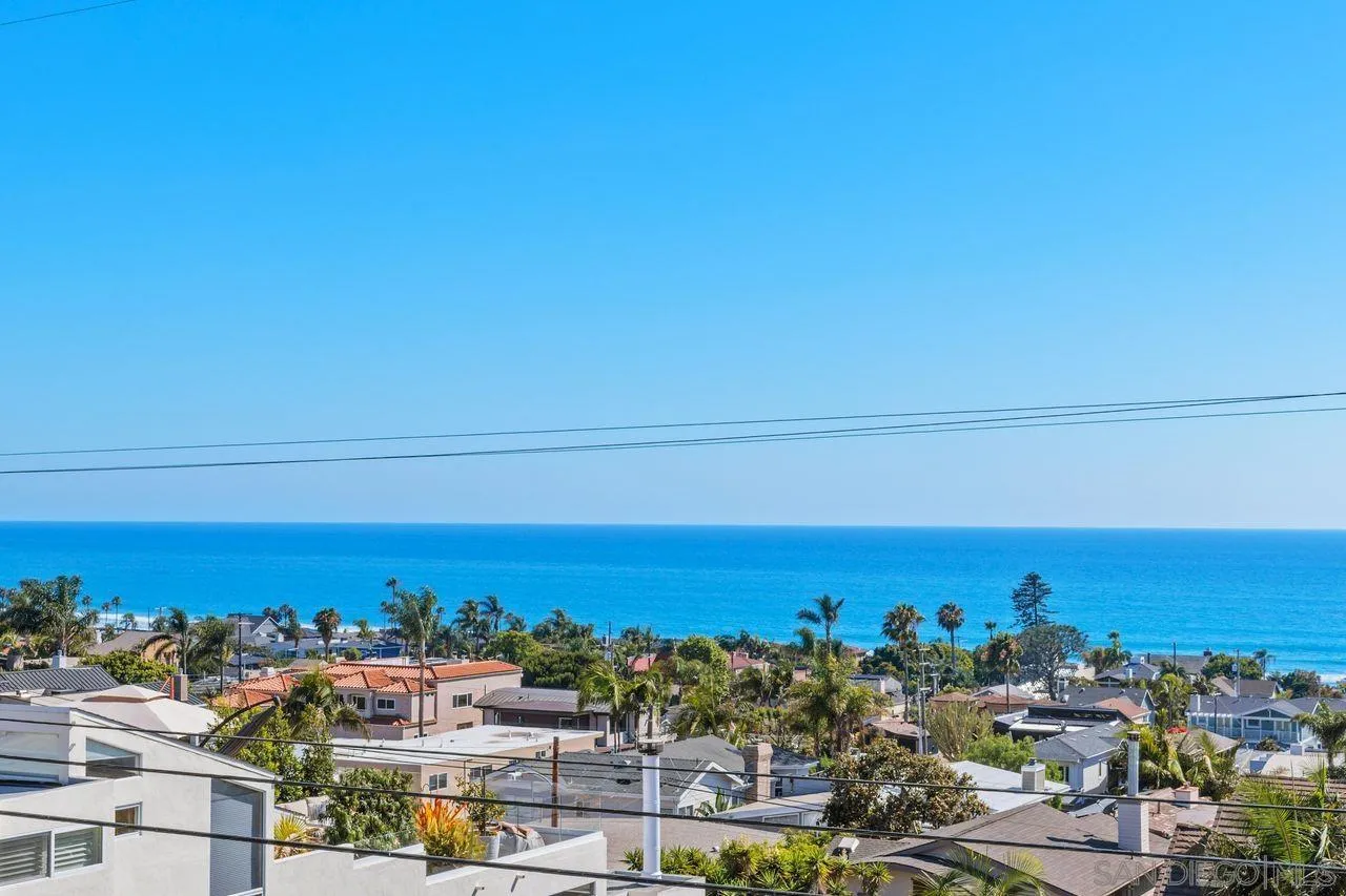https://cdn.realtyfeed.com/cdn/127/260024576/a564881006fd3b93647253c3c214835d.webp