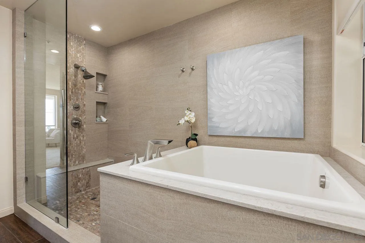 https://cdn.realtyfeed.com/cdn/127/260024576/bd66a68a7b71d90eaa390a37de186964.webp