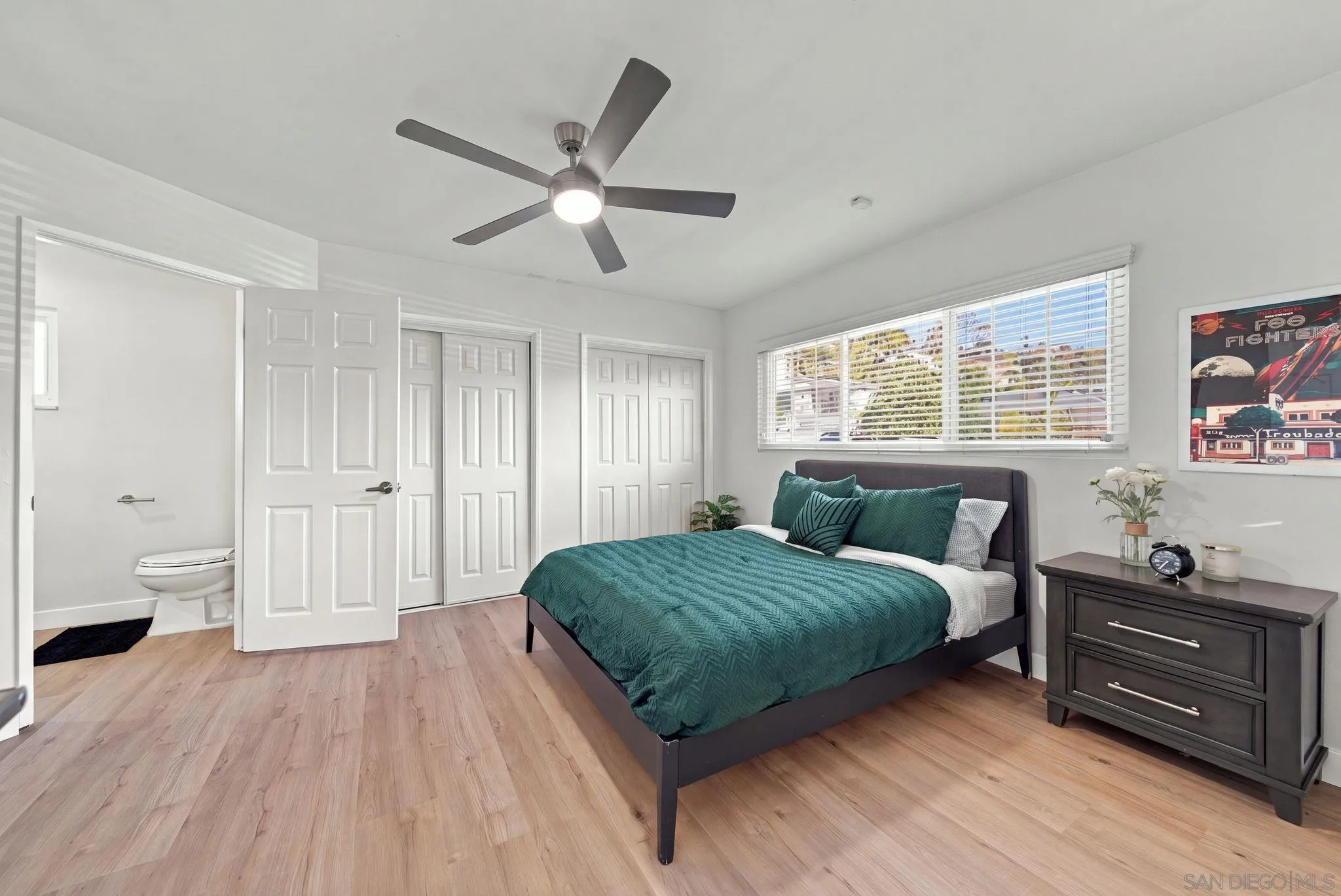 https://cdn.realtyfeed.com/cdn/127/260024579/6d7fc50c900f93497f44b27afbc064fe.webp